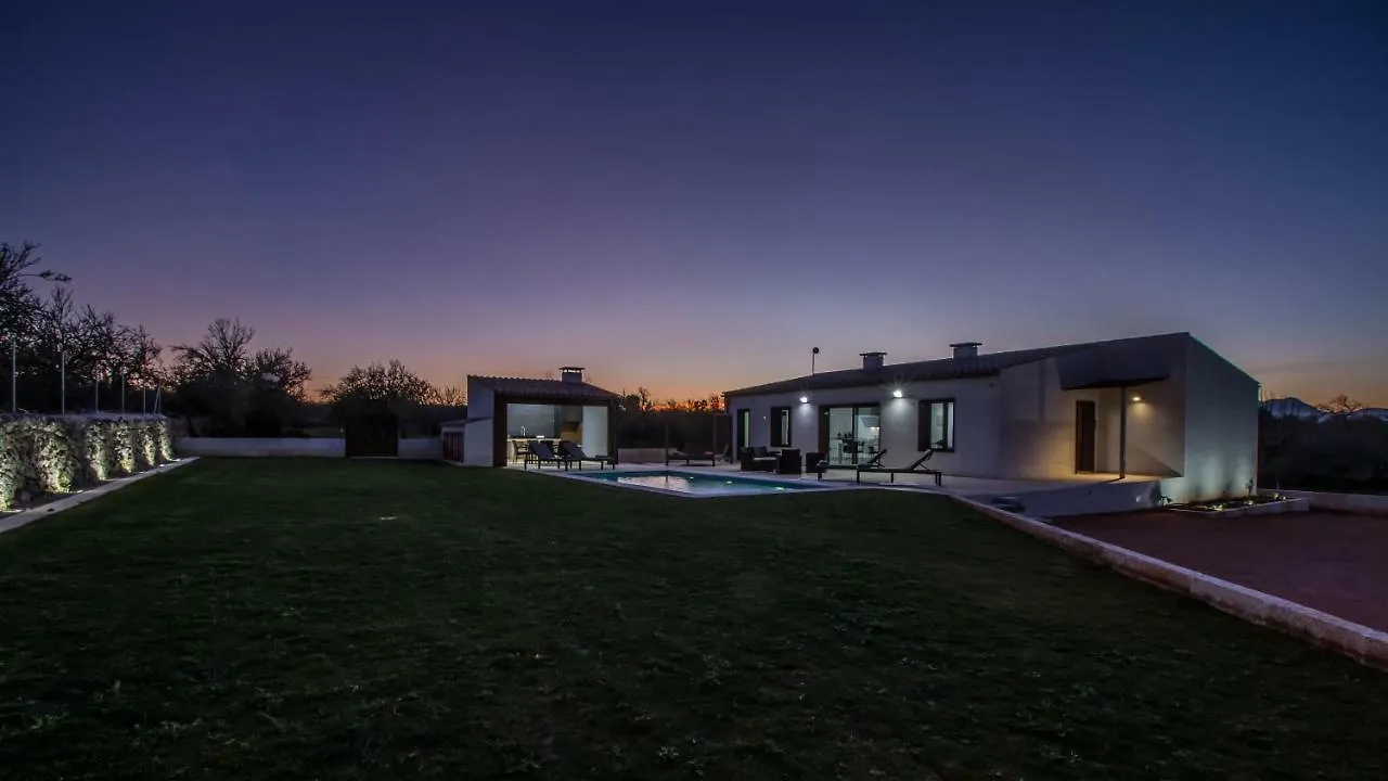 Villa Ses Nines Santa Margalida 0*,  España